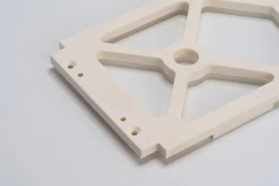 CNC-Maschining-Plastics_POM_Delrin
