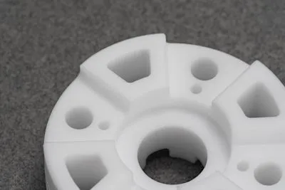 Cnc-Maschining-Plastics_PTFE_Teflon